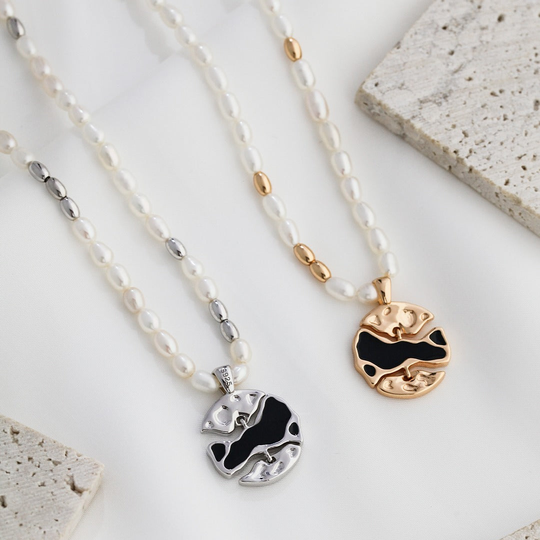 S925 Silver Pearl Black Enamel Split Pendant Necklace